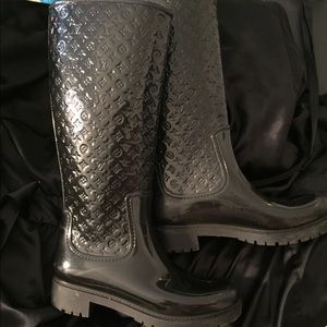 Authentic Louis Vuitton Rain Boots