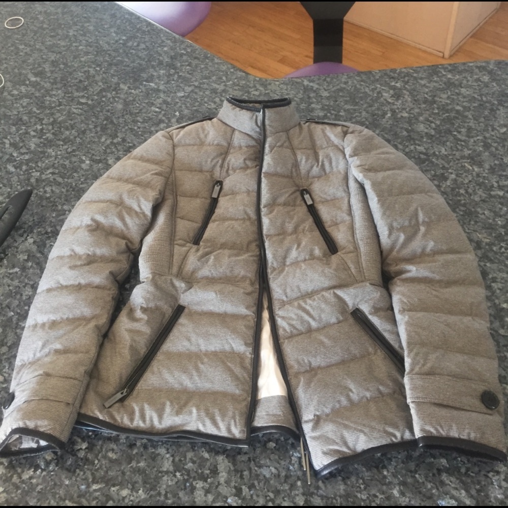 Burberry Light puffer jacket (sample) Size S