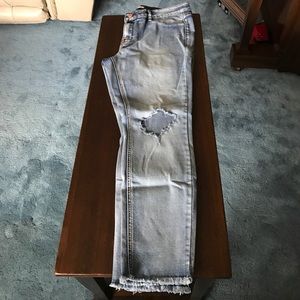 Refuge Jeans. Cropped, ankle length!