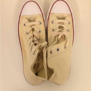 Brand new off white high top converse