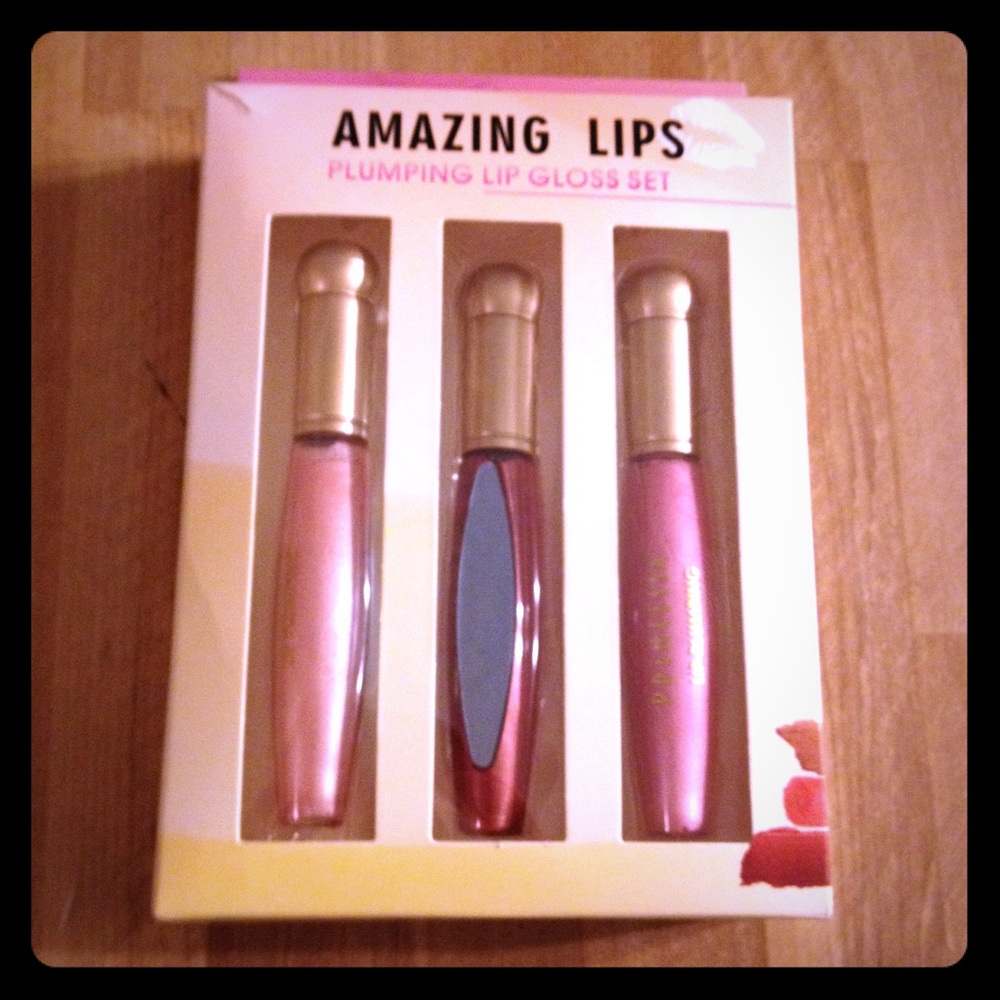 Amazing lips 💜price drop 💜