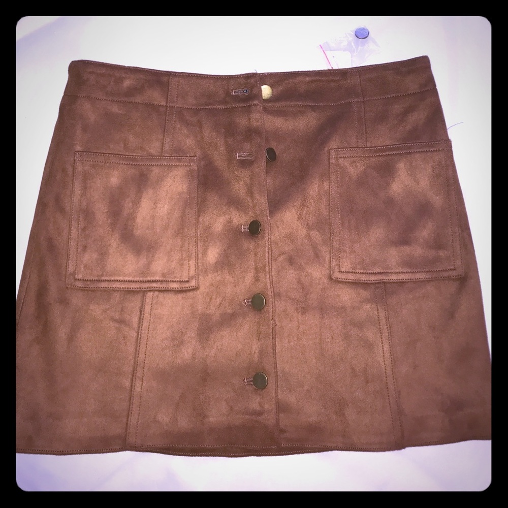Camel skirt