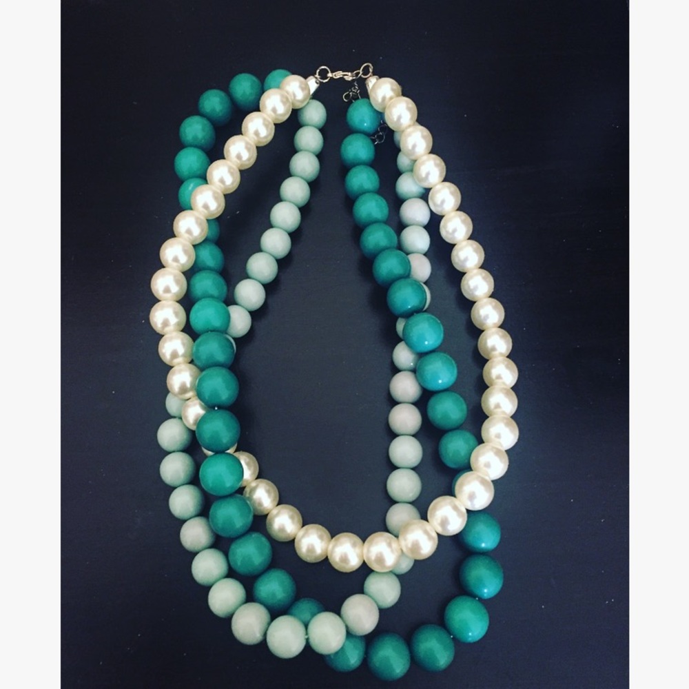 Turquoise pearl layered necklace