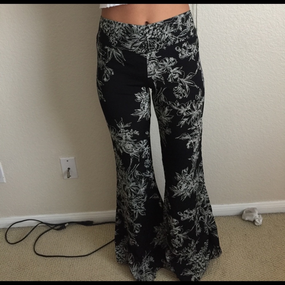 Flynn Skye Pants from planet blue