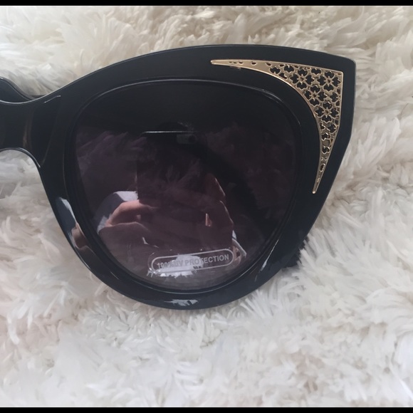 Sale🎉 NWOT Free People Black Cat Eye Sunglasses - Picture 3 of 4