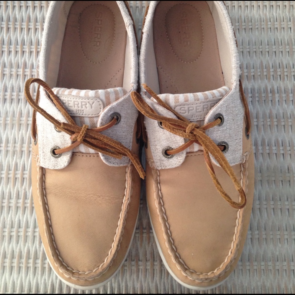 Sperry boat shoes