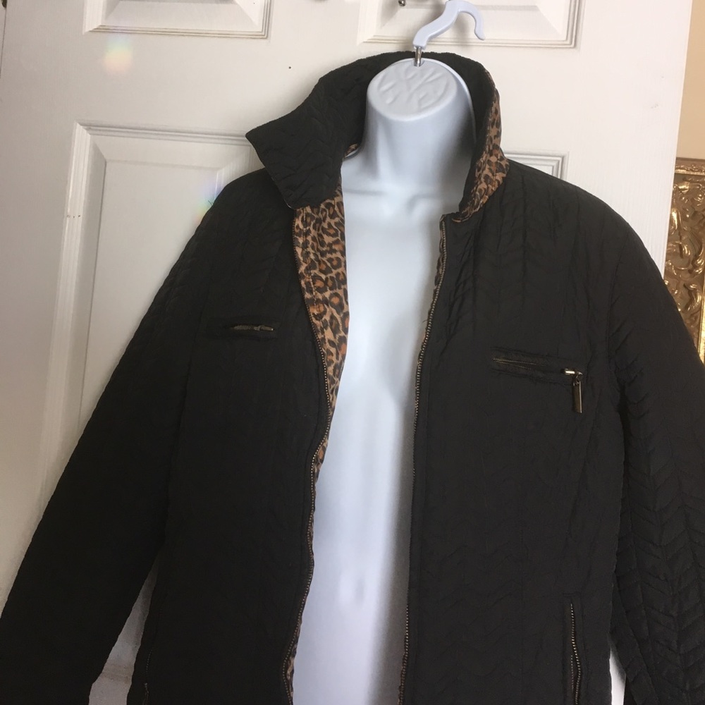 Reversible jacket black quilted/leopard inside