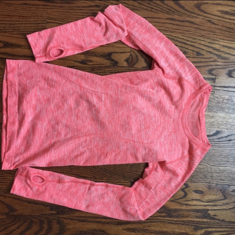 2 HR SALE! 🍋Lululemon Swiftly Tech Long Sleeve