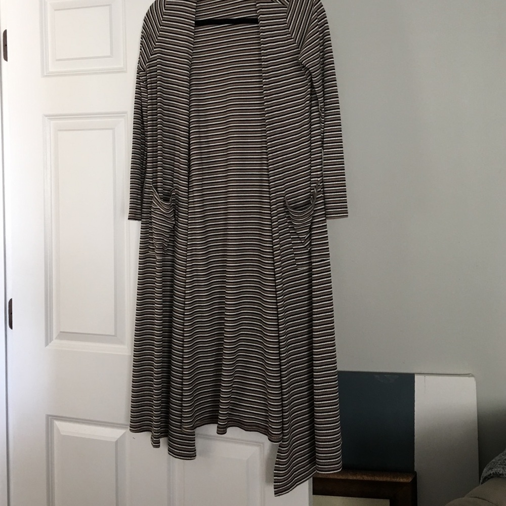 Lularoe Sara