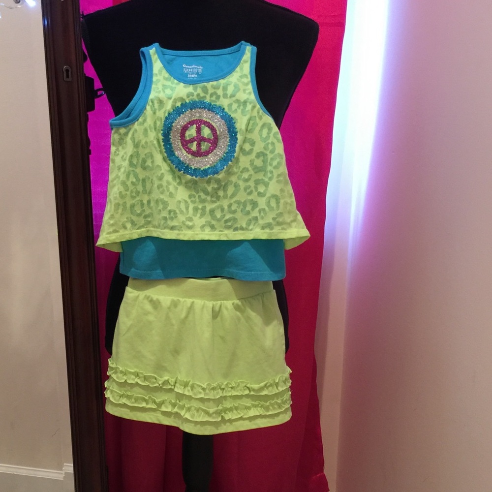 🦋Garanimals Tank top & skirt that are shorts