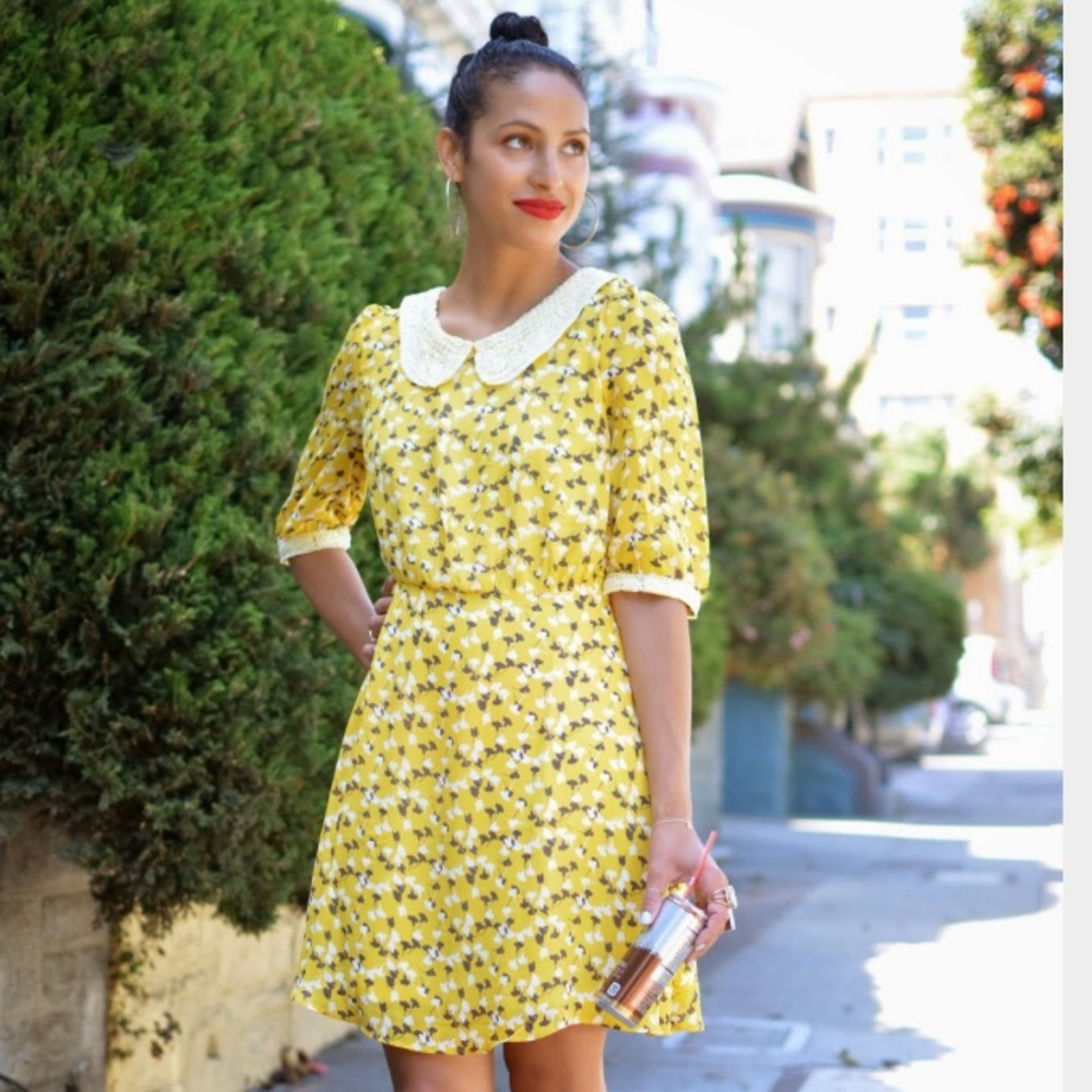 Fun Summer Floral Print Collared Dress
