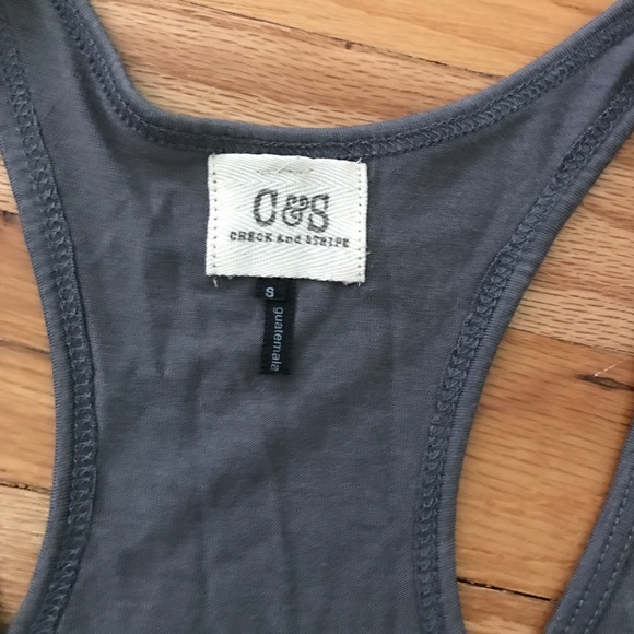 Gray tank - Picture 3 of 4