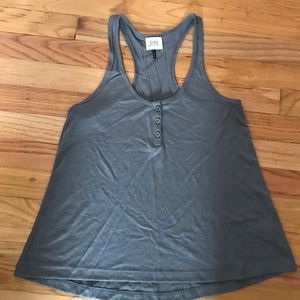 Gray tank