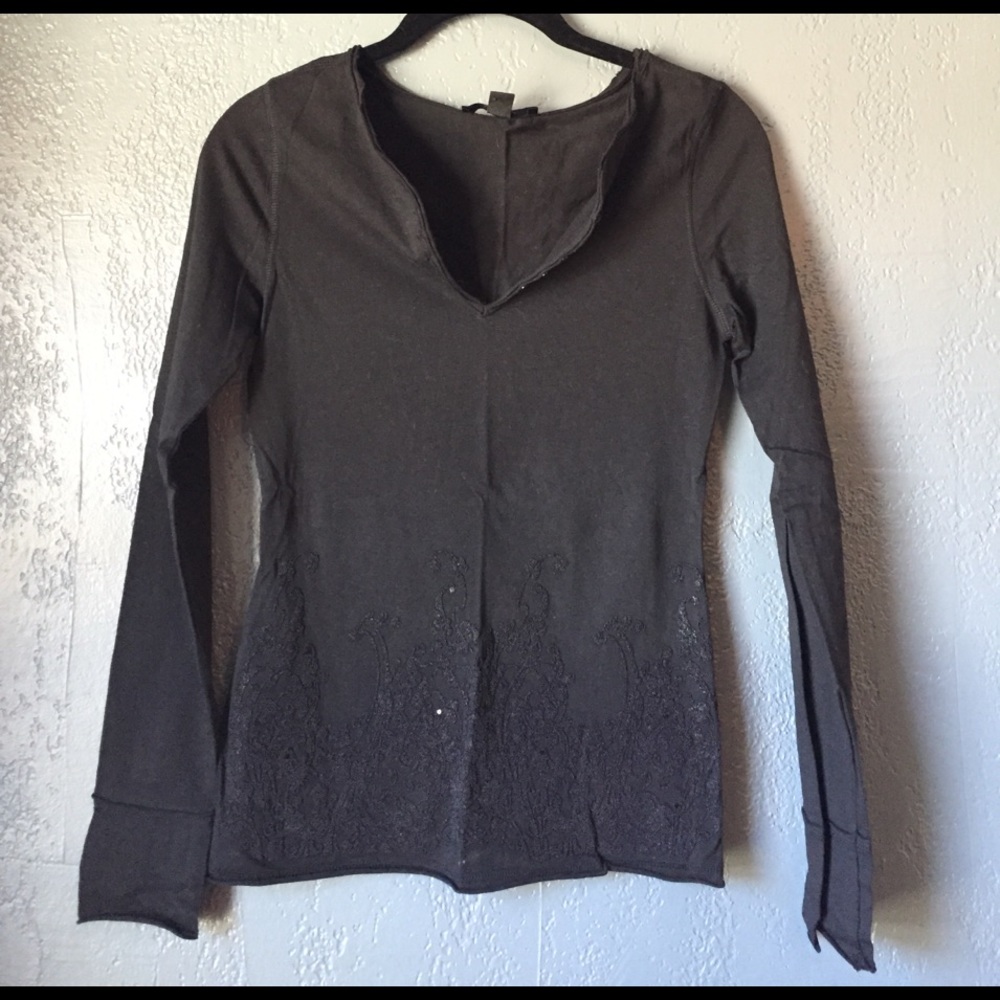 V Neck Long Sleeve Tee with beautiful bead design