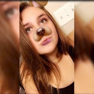 Meet your Posher, Delaney