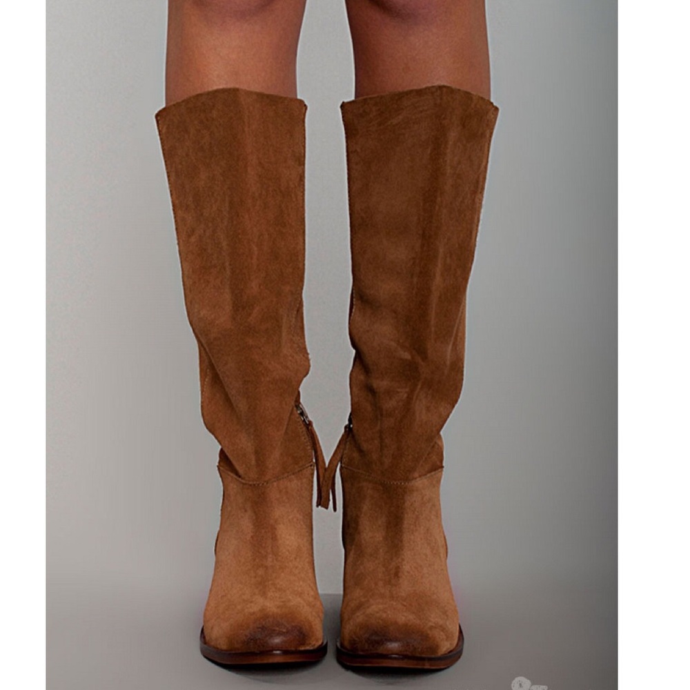 Leather Distressed Burnished Knee High Boots - Picture 3 of 6