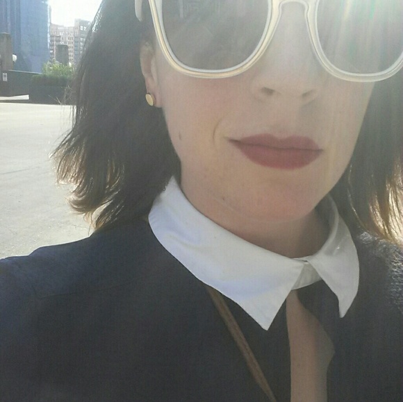 Meet your Posher, Katie - Picture 2 of 3