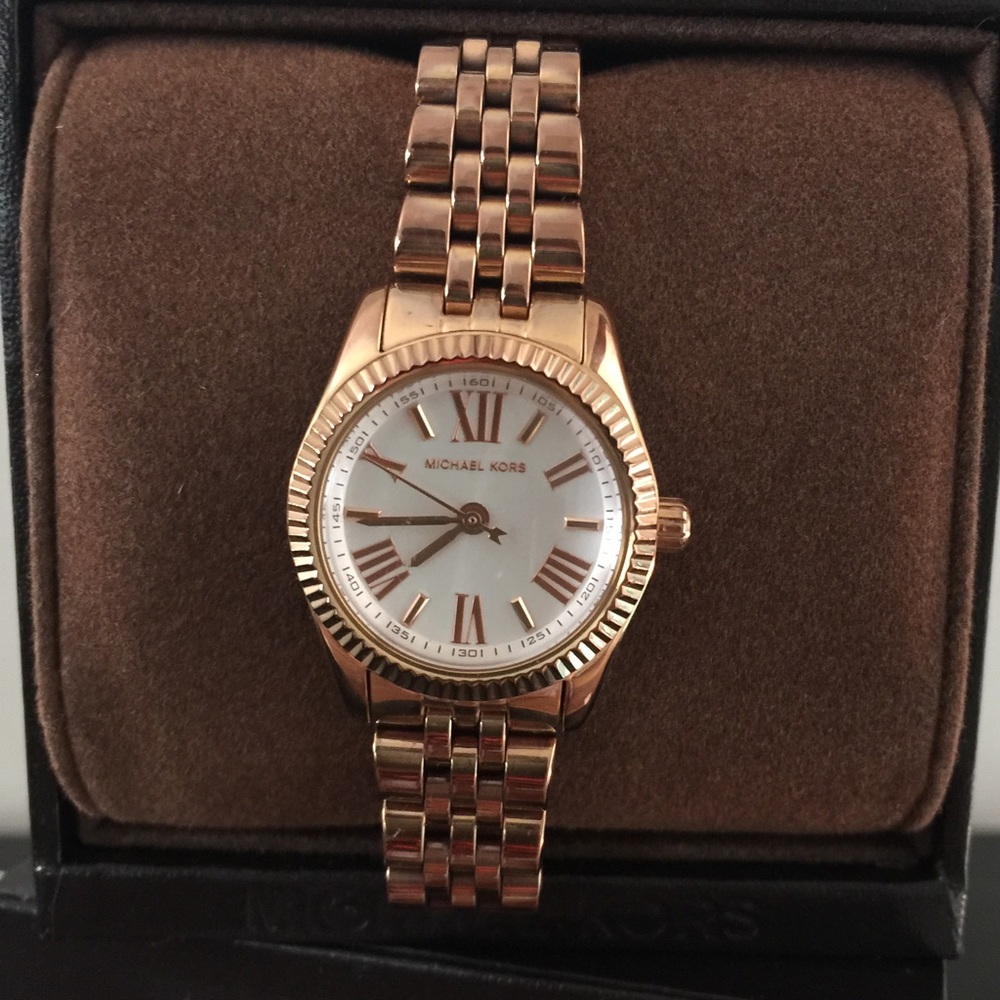 Michael Kors rose gold watch
