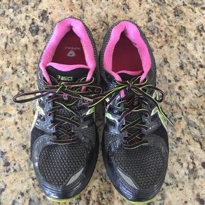 Asics gel running shoe