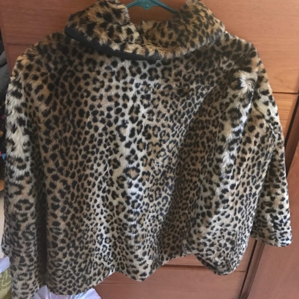Cheetah poncho - Picture 3 of 4
