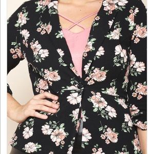 Plus Size Open 3/4 Sleeve Blazer