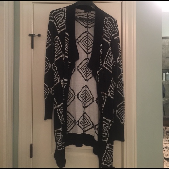 Sweaters - Long Black and White Sweater