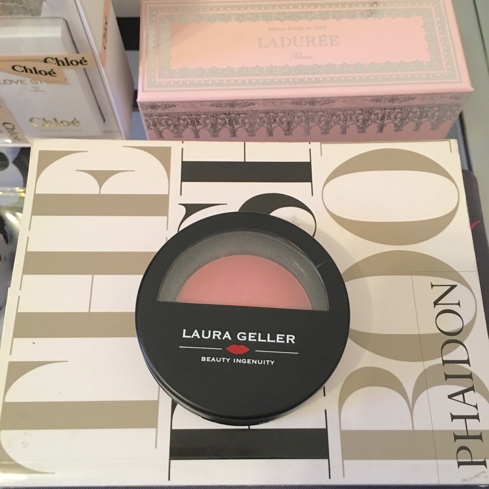 Laura Geller "Baked Blush Catalina" ⚜️