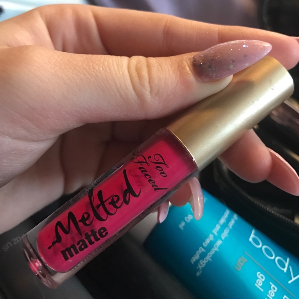 Too faced melted matte