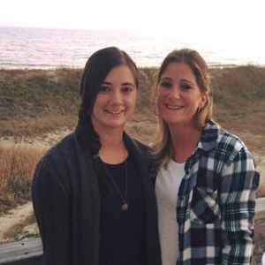 Meet your Posher, Denise