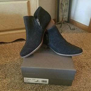 Vince Camuto booties