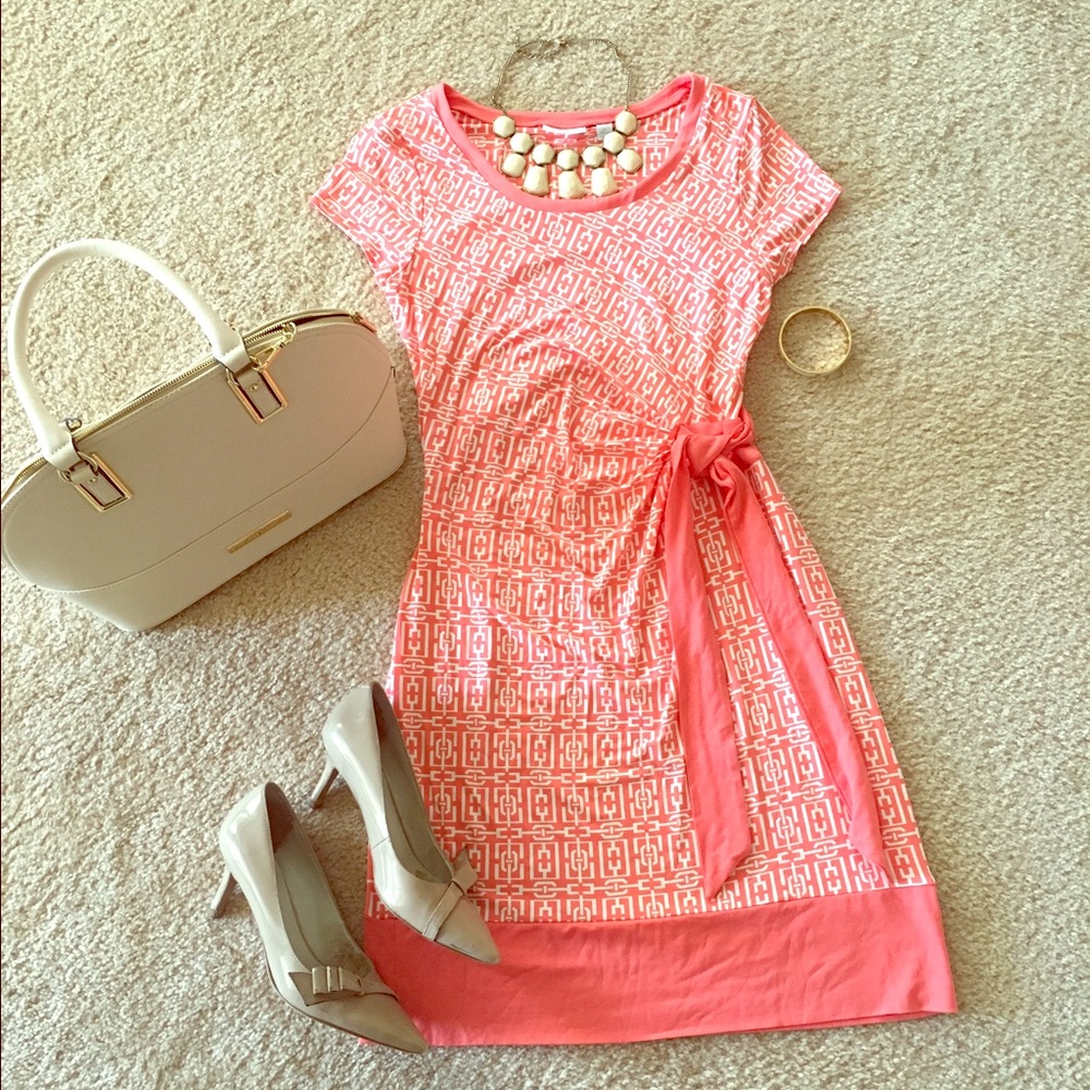 Beautiful New York & Company coral side tie dress