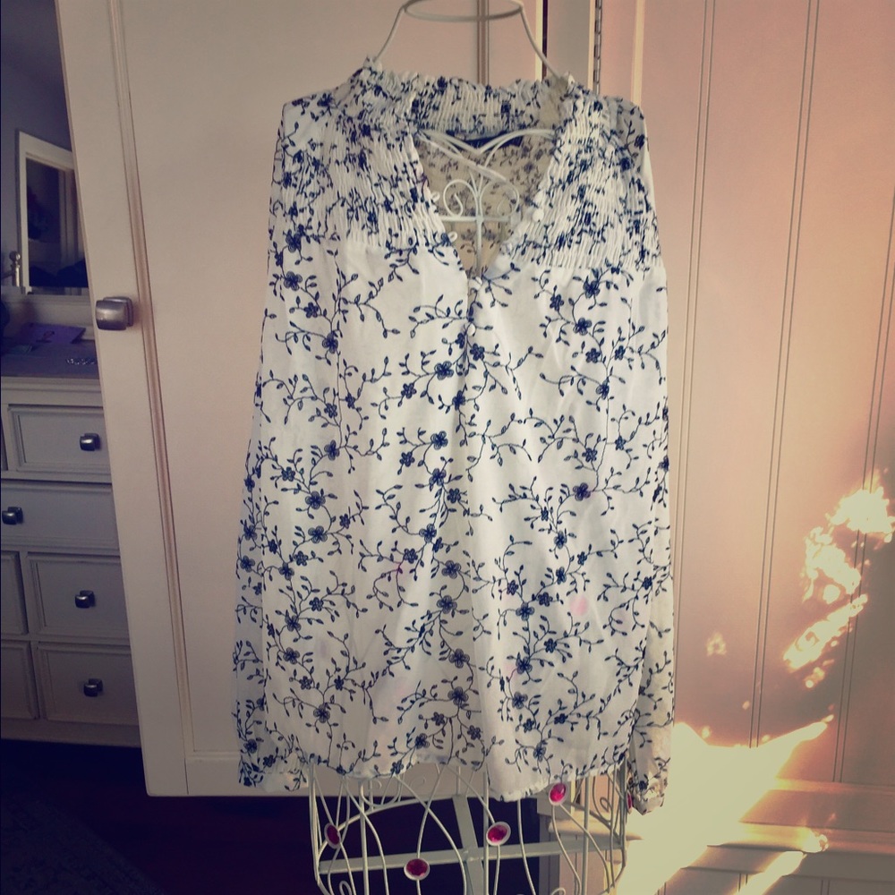 Ark & Co ivory blouse with black flower embroidery