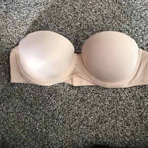 Victoria's Secret PINK strapless push-up bra