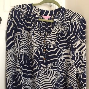 Liilly Pulitzer Elsa.   size Medium.