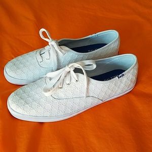 Lace Keds
