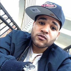 Meet your Posher, Ernest