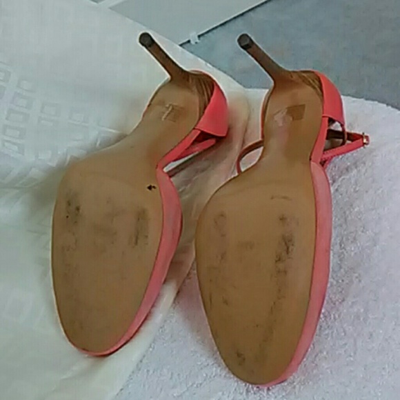 HP! BR suede coral/pink heels. Size 7.5. Used once - Picture 3 of 4