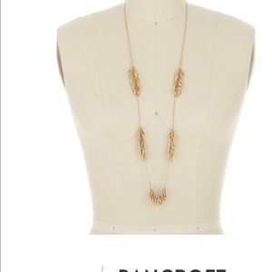 Beautiful gold necklace💕💕💕