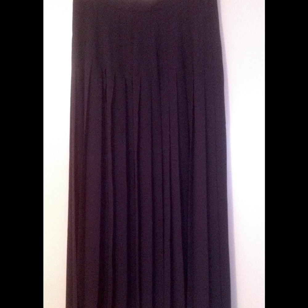 Black pleaded georgette long skirt