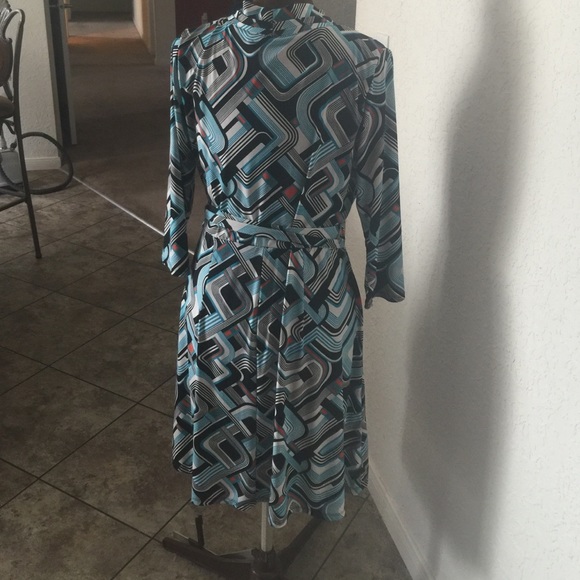 Liz Claiborne Dress - Picture 4 of 4