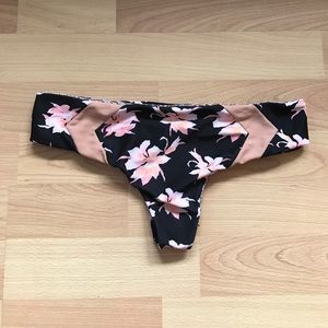 Acacia Aloha "Lennox" Bottom