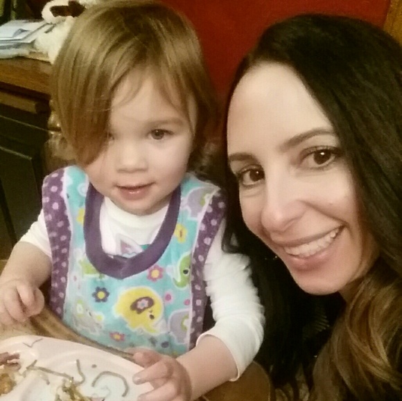 Meet your Posher, Cheryl - Picture 4 of 4