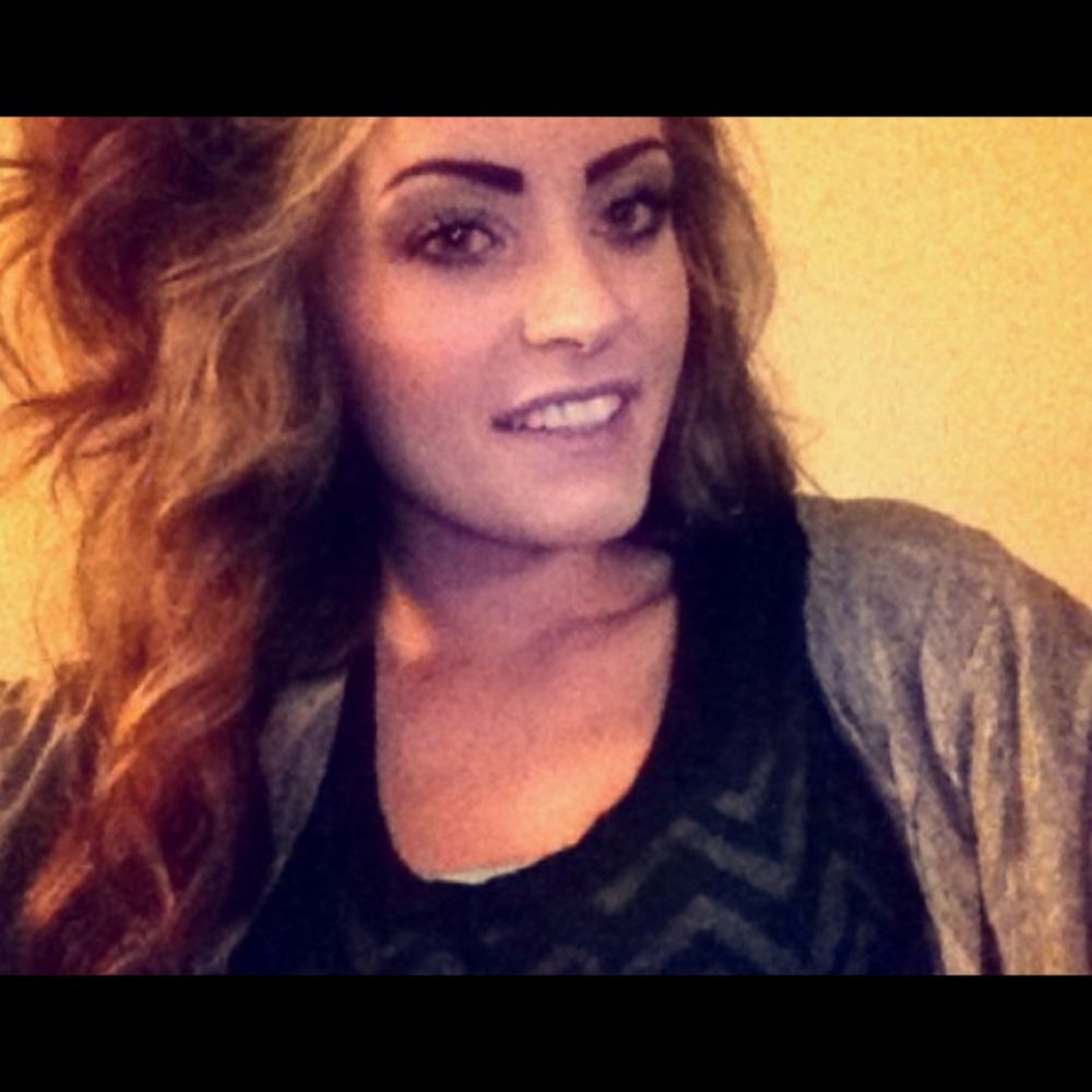 Meet your Posher, Ashlee