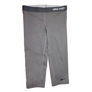 Nike Pro Capri Leggings