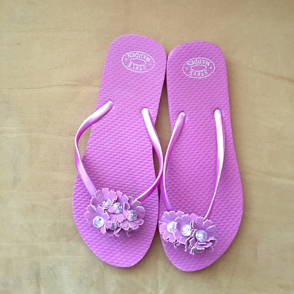 Purple Steve Madden sandals