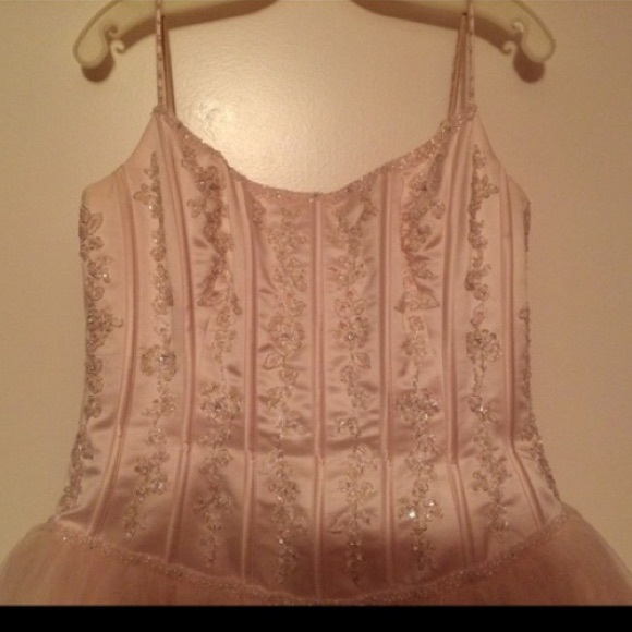 Prom/homecoming baby pink dress - Picture 2 of 4