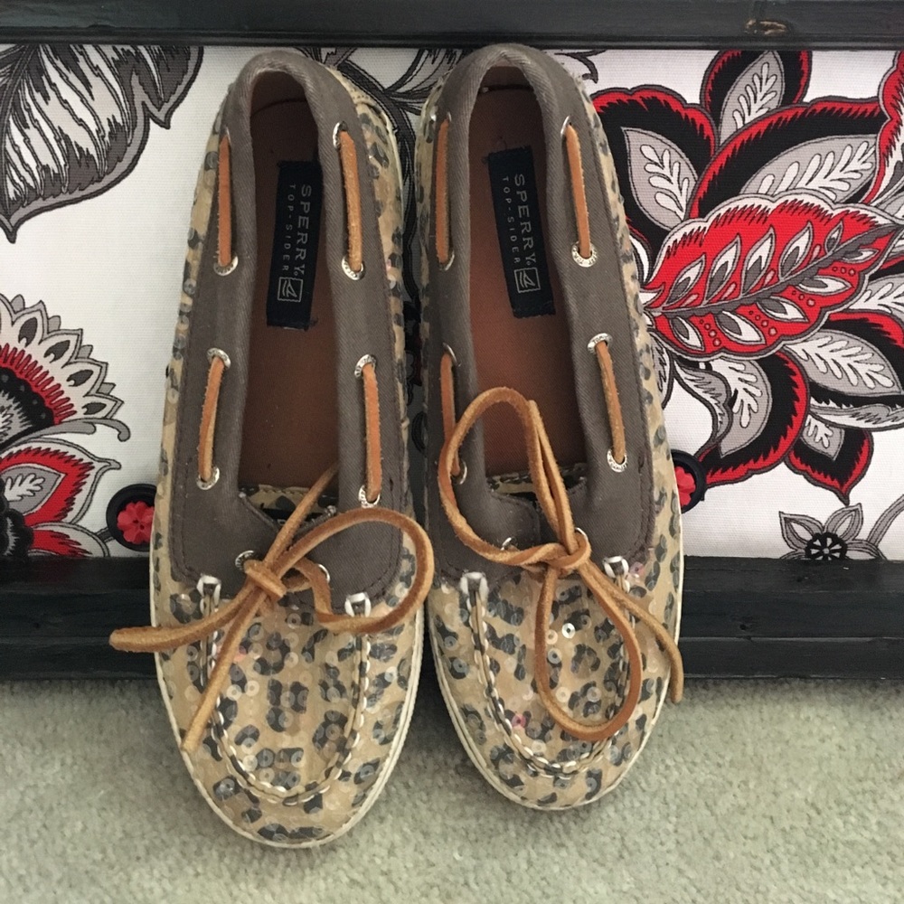 Brown Cheetah Sperrys