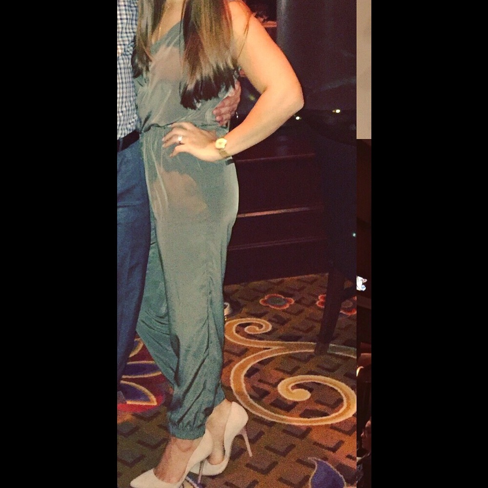 EXPRESS green jumpsuit - size small