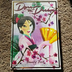 ❌ sold - ELF Disney Collection: Mulan set