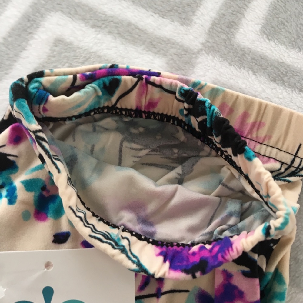 🆕🌸 Spring Lilac Leggings - Picture 4 of 6